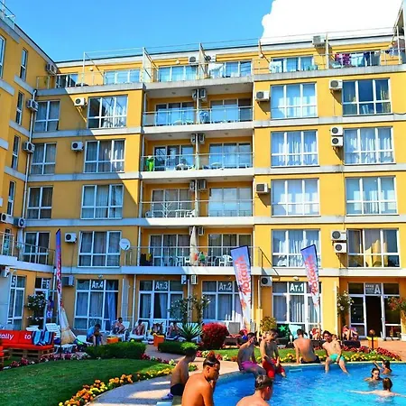 Апартамент Cozy 